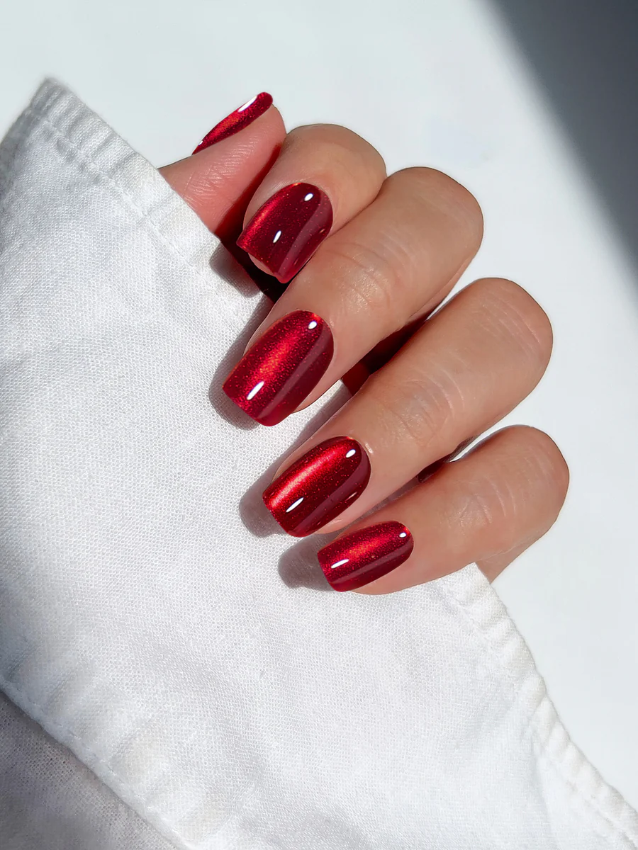 Ongles Rouge Chrome – Faux Ongles Brillants Glam