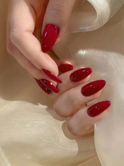 Ongles Rouge Brillant – Faux Ongles Élégants
